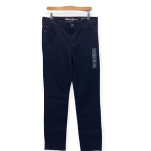 NEW EDDIE BAUER Slightly Curvy Slim Straight Jeans Dark Wash Size 10